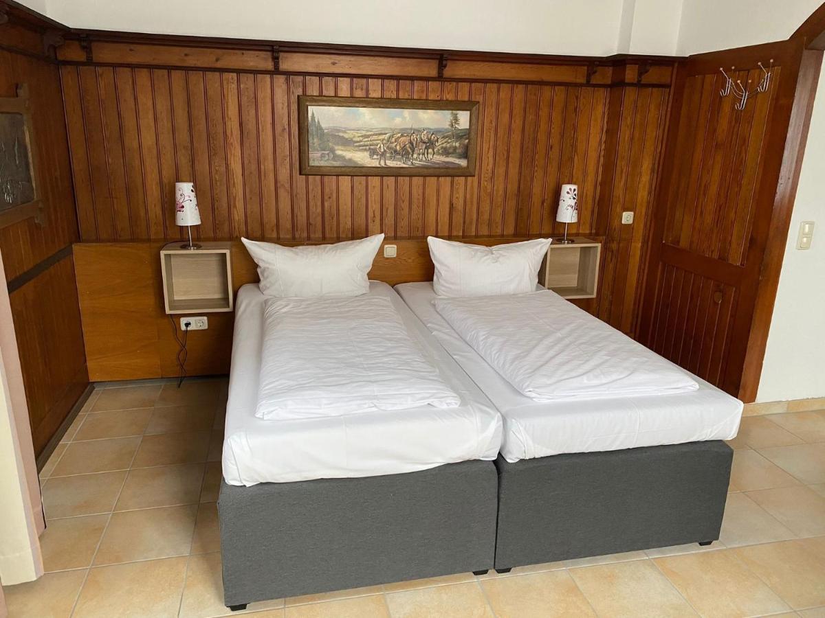 Hotel Sonne - Haus 2 Idstein Kültér fotó