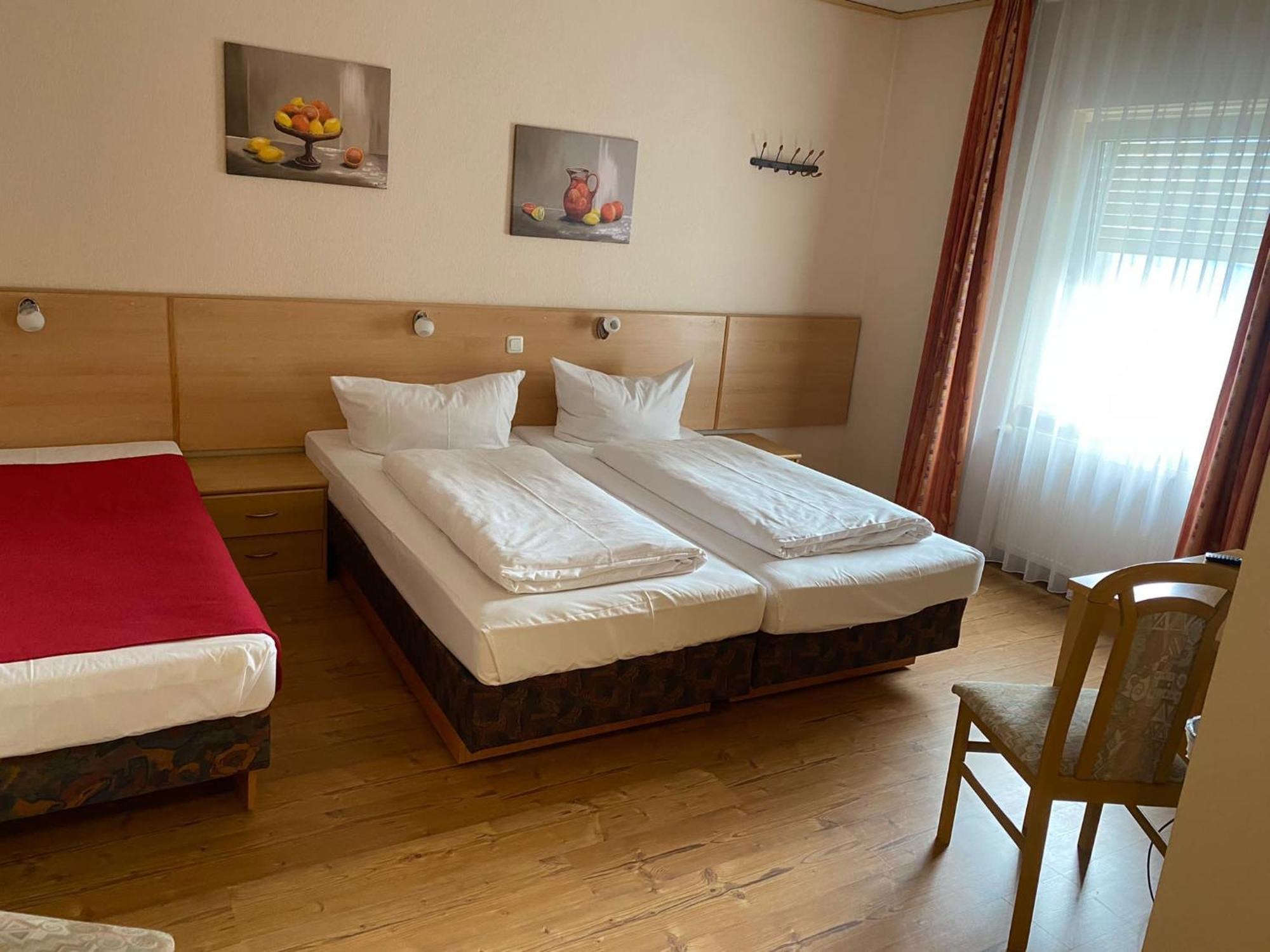 Hotel Sonne - Haus 2 Idstein Kültér fotó