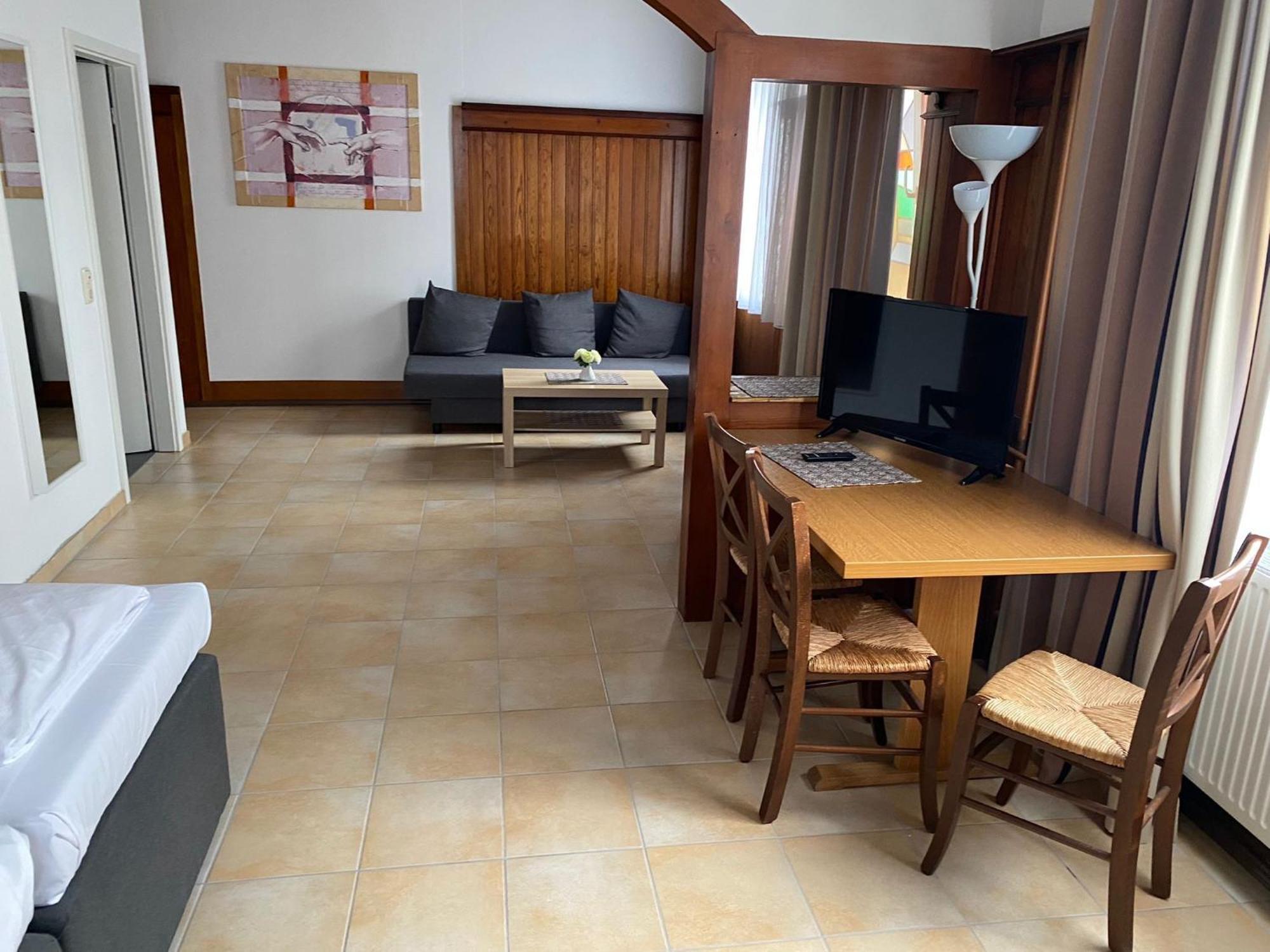 Hotel Sonne - Haus 2 Idstein Kültér fotó