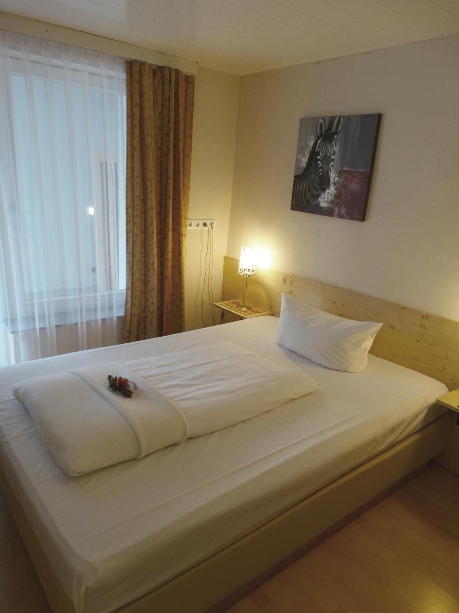 Hotel Sonne - Haus 2 Idstein Szoba fotó